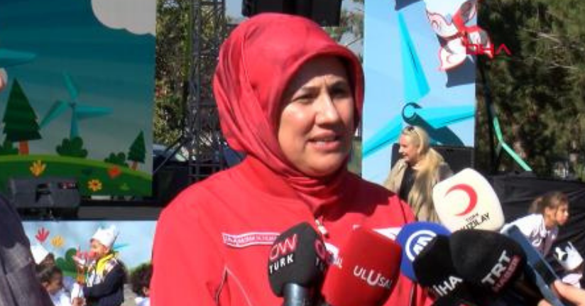 Gazze'ye ateşkesten sonra günlük 400 civarında TIR girmeye başladı