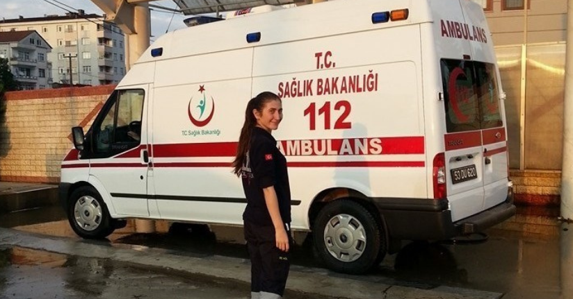 Rize’de kamyonetin çarptığı paramedik 5 günlük yaşam mücadelesini kaybetti