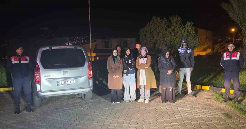 Didim’de 13 düzensiz göçmen, 2 organizatör yakalandı