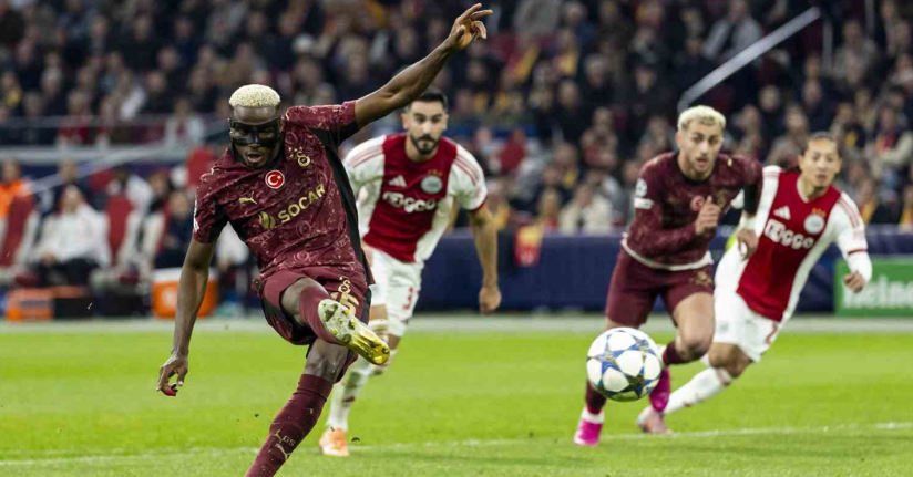 Victor Osimhen’den Avrupa’da ilk hat-trick