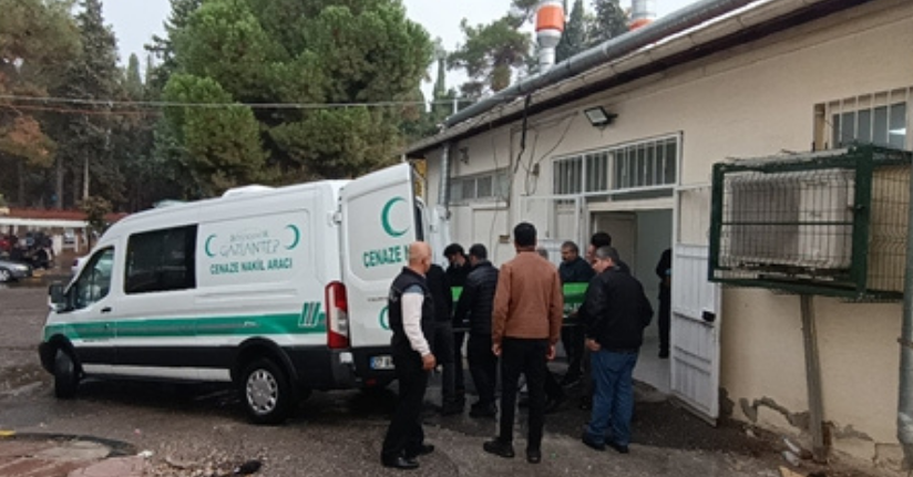 Ders çıkışı kalp krizi geçiren öğretmen öldü