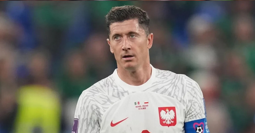 Fenerbahçe’de Lewandowski Sürprizi! Tedesco Çok Konuşulan İddialara Noktayı Koydu