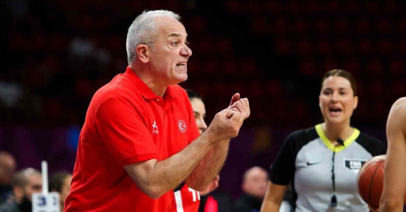 Galatasaray, Ekrem Memnun ile yollarını ayırdı