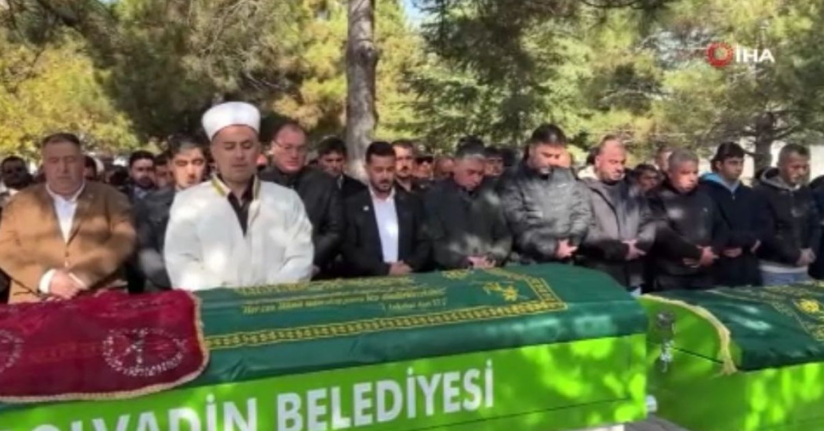 Gıda faciasında ölen anne çocukları ile birlikte torağa verildi