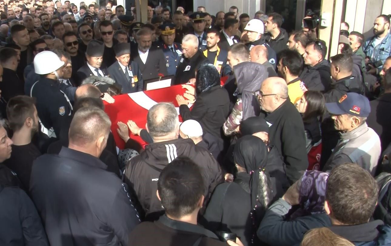 Şehit Pilot Hasan Bahar son yolculuğuna uğurlanıyor