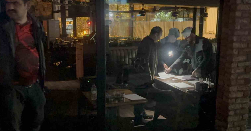 Şişli’de 25 kişinin zehirlenme şüphesiyle hastanelik olmasının ardından restoran mühürlendi