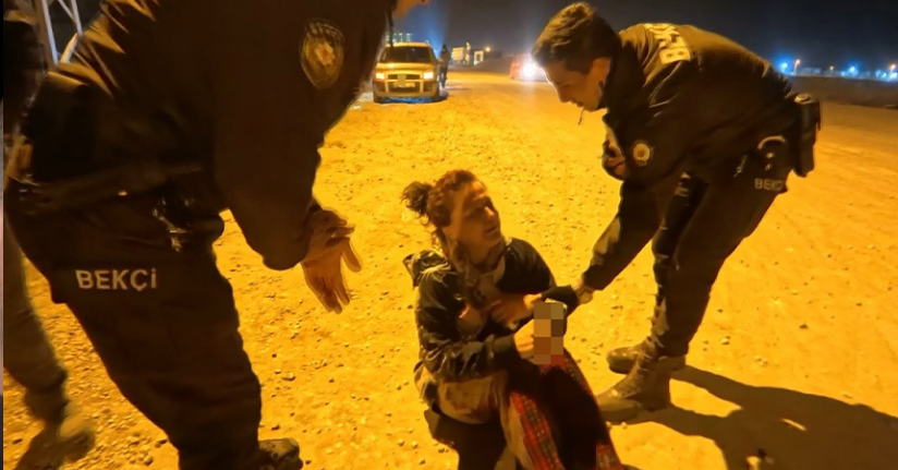 Bursa’da üç katlı binada çıkan yangın paniğe neden oldu