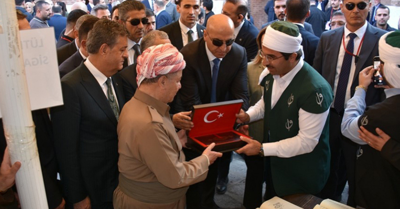 KDP lideri Mesut Barzani, Cizre’de tarihi mekanları gezdi