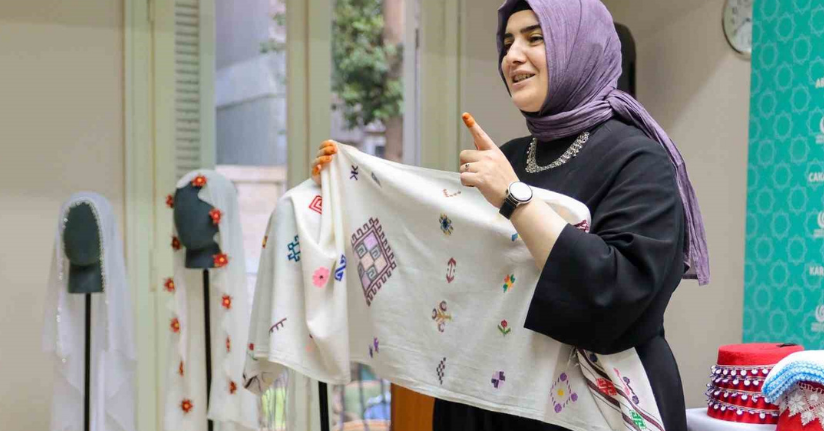 Karnavas Bezi Kahire’de görücüye çıktı