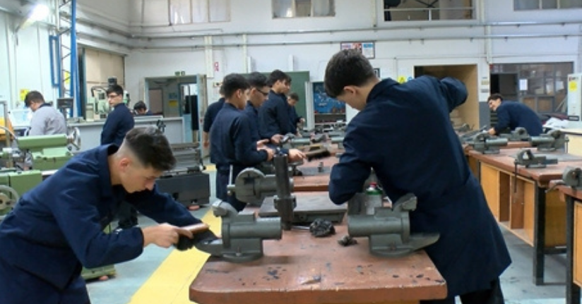 Meslek lisesinden 27 ülkeye yedek parça ihracatı