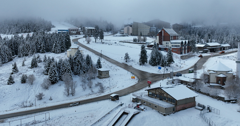 Uludağ’da kar kalınlığı 10 santimetreye yaklaştı