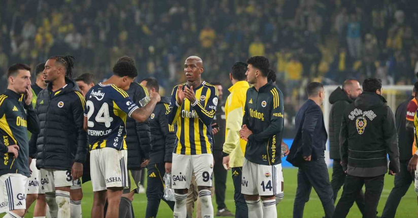 Fenerbahçe’nin galibiyet serisi derbide sona erdi
