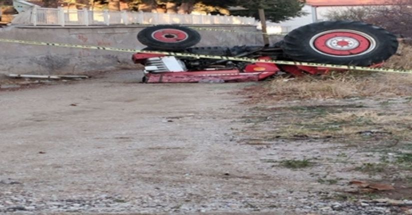 İlaç yazdırdığı hastanenin otoparkında traktör kazasında öldü