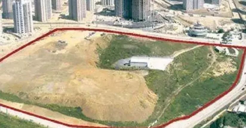 Fenerbahçe Spor Kulübü, Emlak Konut desteğiyle 46 milyar liralık arsa satışı gerçekleştirdiFenerbahçe Spor Kulübü, Emlak Konut desteğiyle 46 milyar liralık arsa satışı gerçekleştirdi