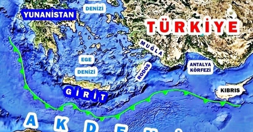Girit’te 8’in üzerinde deprem Akdeniz’de tsunami riski doğurur