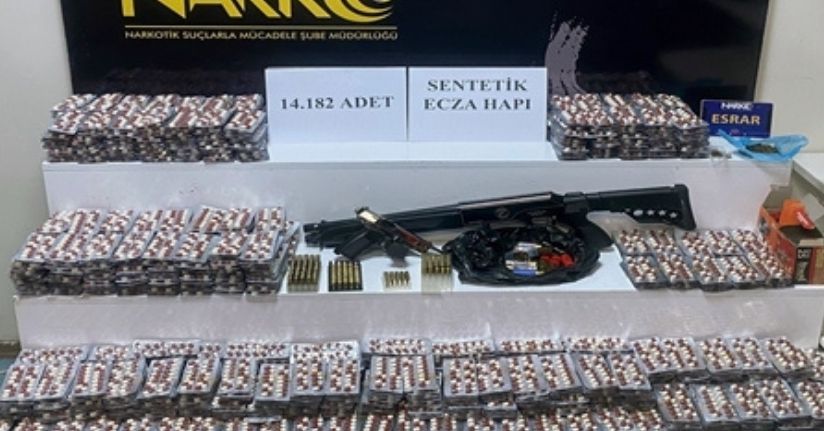 Ev ile iş yerinden 14 bin uyuşturucu hap çıktı, 'Kullanmak için satın aldım' dedi