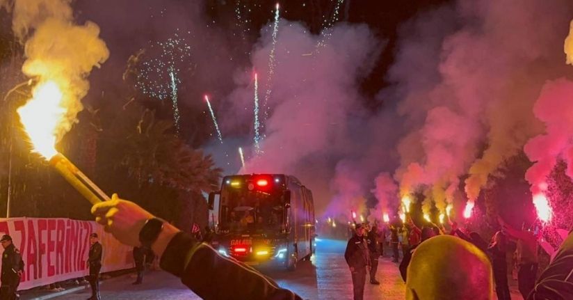 Galatasaray, Antalya’da Şampiyonlar Ligi müziğiyle karşılandı