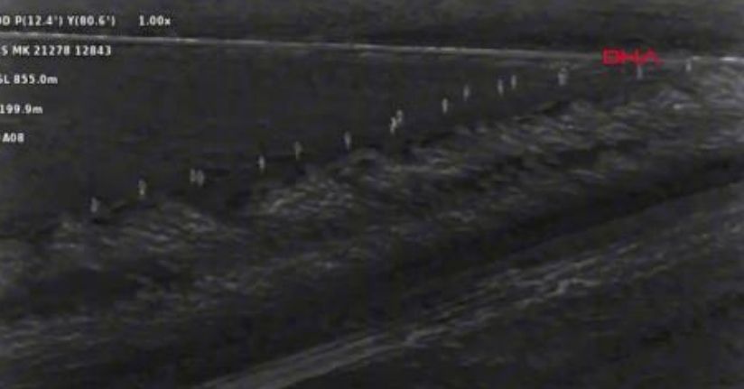 Iğdır’da 11 kaçak göçmen ve 3 organizatör yakalandı