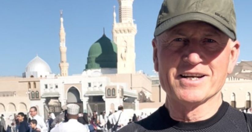 Umre için bisikletle yola çıktı, 3 bin 450 kilometre pedal çevirip Medine'ye ulaştı