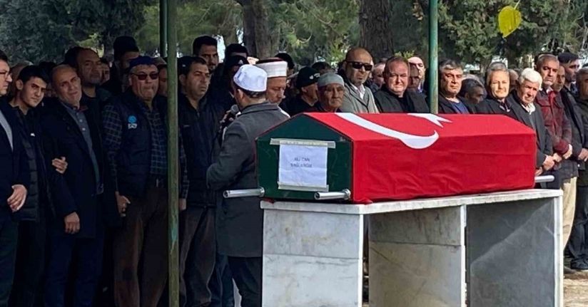 Antalya’daki baba ocağına izne gelen 23 yaşındaki yedek subay hayatını kaybetti