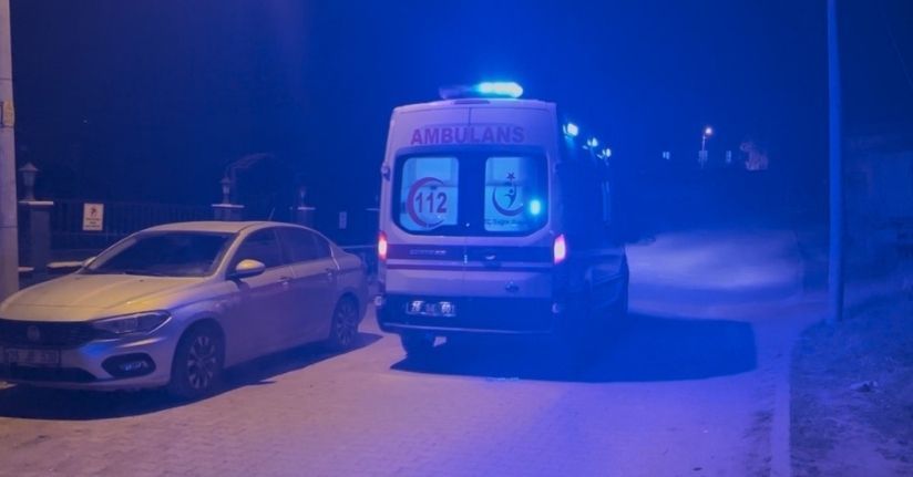 Düşen kadının öldüğünden korkan yakınları ekipleri harekete geçirdi