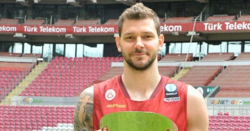 Galatasaray Basketbol, Vladimir Micov’u sportif direktörlük görevine getirdi