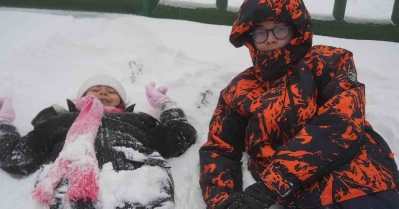 Kocaeli’ye lapa lapa kar yağıyor