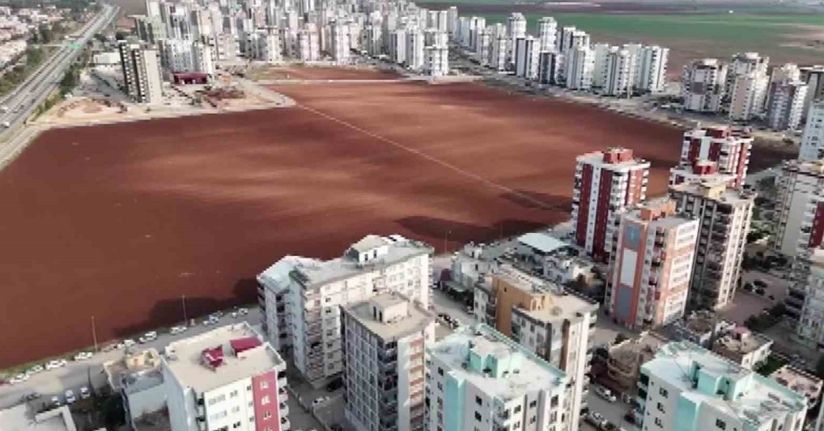 Apartmanlar arasında tarım yapmaya devam ediyor