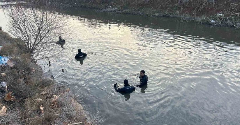 Sulama kanalında kaybolan sürücü 10 gündür aranıyor