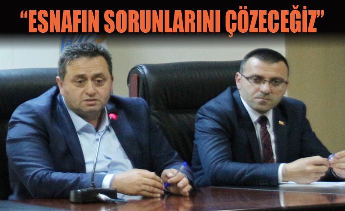 Başkan Yanmaz minibüsçülerle bir araya geldi