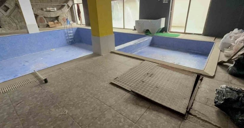 Babasını öldürdüğünü kabul etti