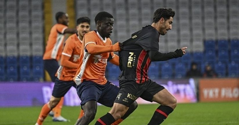 RAMS Başakşehir FK - Fatih Karagümrük: 2-1