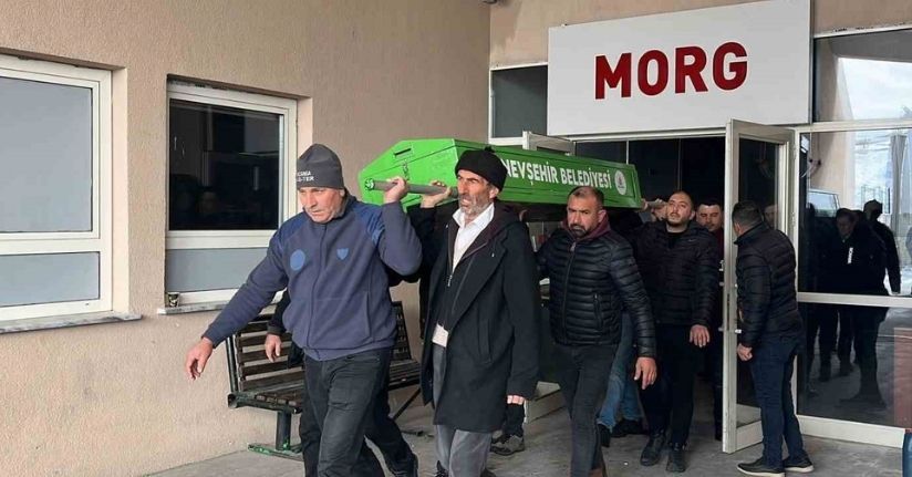 Kafası bazaya sıkışan minik Amine öldü