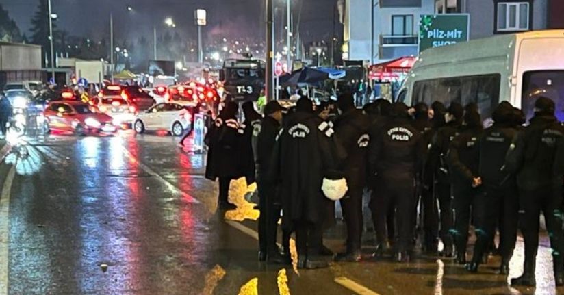 Trabzonspor Başkanı Ertuğrul Doğan’ın aracına saldırı