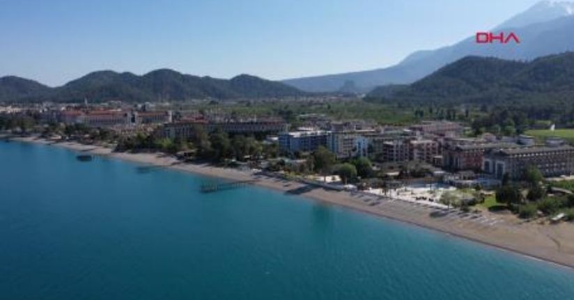 Kemer, 2025'te nüfusunun 90 katını ağırladı
