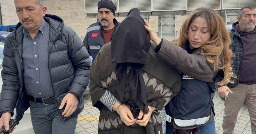 Yasak aşk cinayetinde pazarcının boğazı kesilerek öldürülmesiyle ilgili 3 kişi adliyeye sevk edildiYasak aşk cinayetinde pazarcının boğazı kesilerek öldürülmesiyle ilgili 3 kişi adliyeye sevk edildi