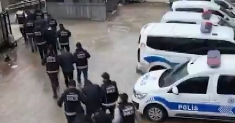 Gaziantep’te 162 litre sıvı metamfetamin ele geçirildi: 6 gözaltı