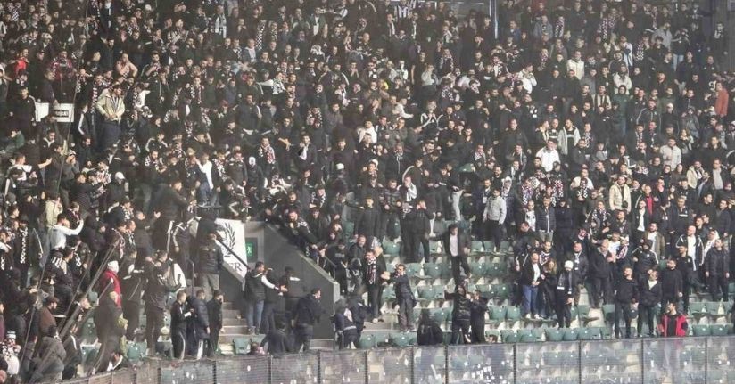 Beşiktaş tribünü karıştı, 15 taraftara adli işlem yapıldı