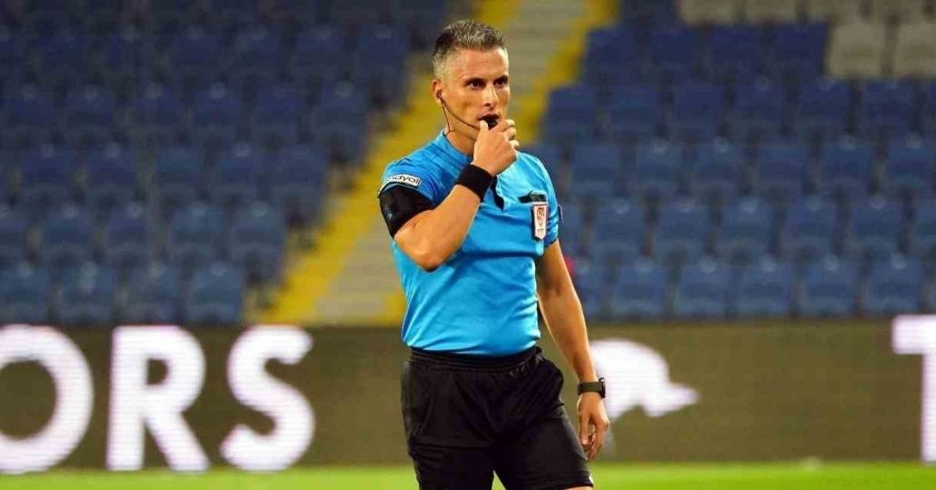 Çaykur Rizespor - Galatasaray maçının VAR’ı Sarper Barış Saka oldu