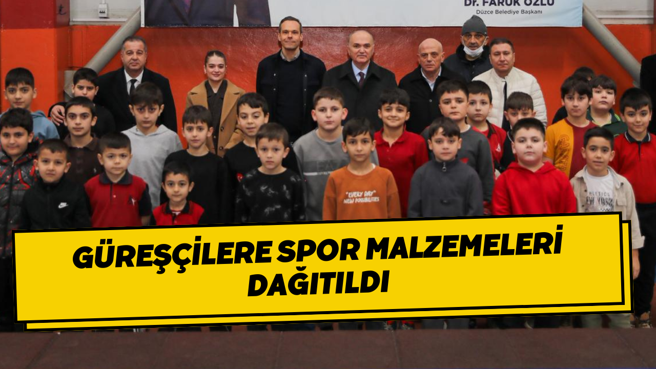 Güreşçilere Spor Malzemeleri Dağıtıldı