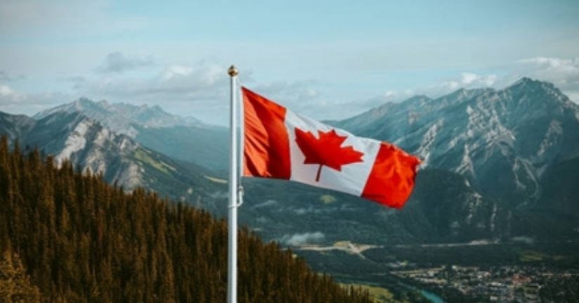 Kanada'da bir okul ve evde silahlı saldırı: 10 ölü