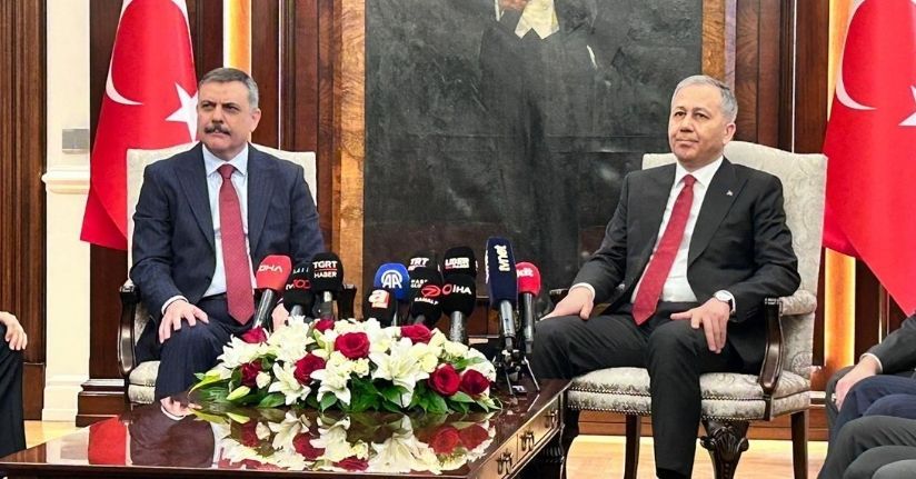 İçişleri Bakanlığında devir teslim töreni