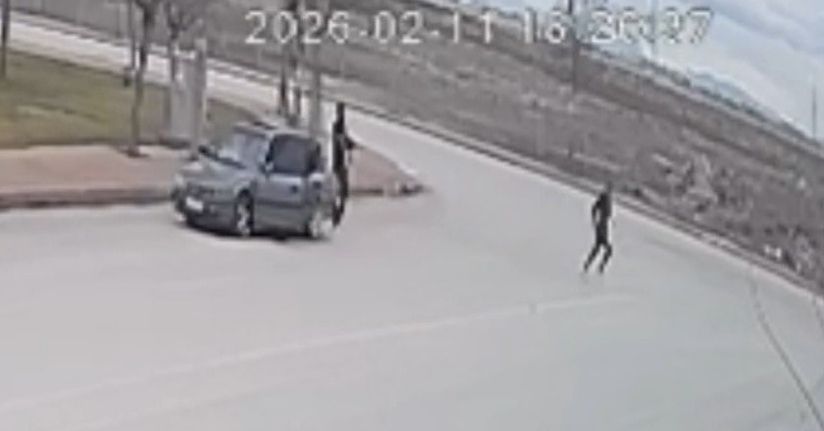 Arabasını boyatmasında yardım eden arkadaşına av tüfeği ile saldırdı