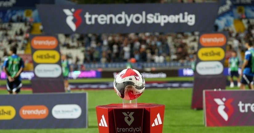 Beşiktaş - Galatasaray derbisinin tarihi açıklandı