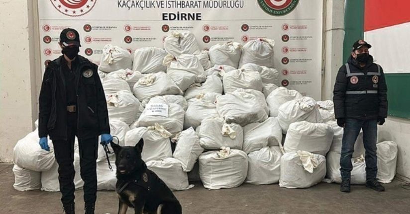 Kapıkule’de rekor yakalama: 914 kilo esrar ele geçirildi