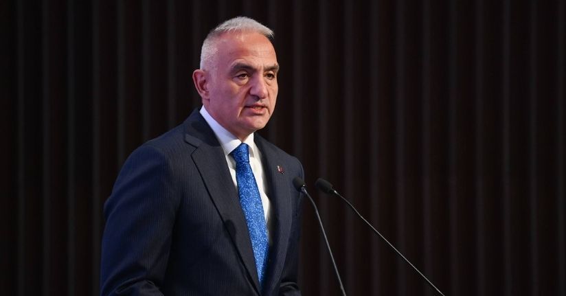 Bakan Ersoy: Dizilerin her bir bölümü için 100 bin dolar karşılığı Türk lirasına kadar destek sağlayacağız