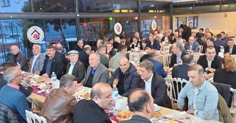 Devrekli muhtarlar iftar yemeğinde bir araya geldiler