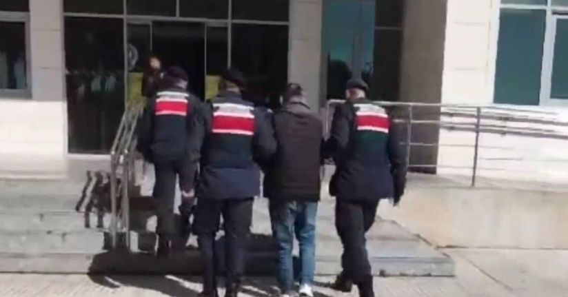 Adana’da 10 milyon 110 bin kaçak makaron ele geçirildi