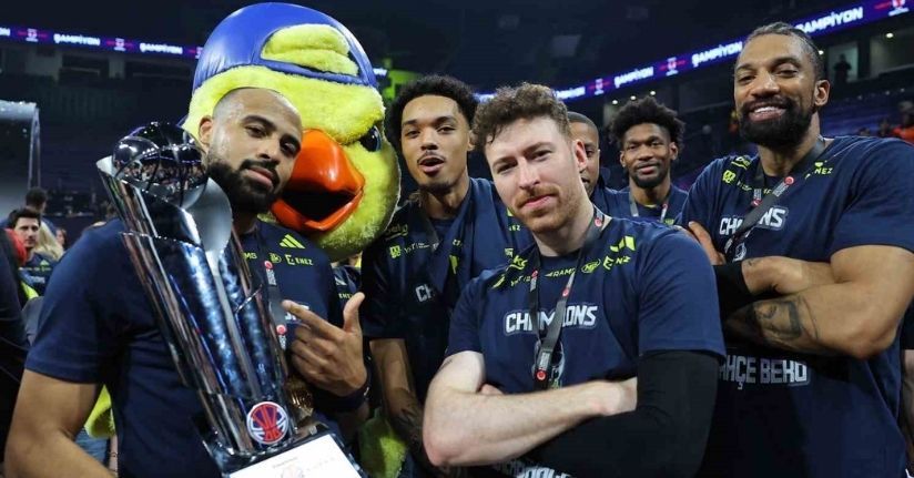 Ziraat Bankası Erkekler Türkiye Kupası üst üste 3. kez Fenerbahçe’nin