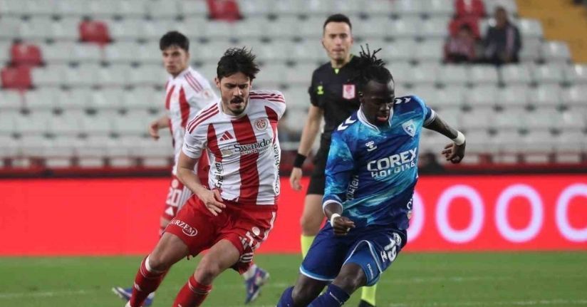 Ziraat Türkiye Kupası: Antalyaspor: 0 - Samsunspor: 2 (Maç sonucu)